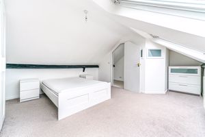 Photo 34- click for photo gallery